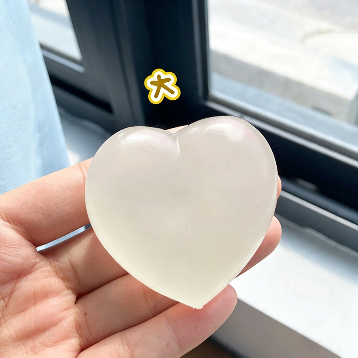 Color Changing Heart Squishy Fidget Toy Maltose Squeeze Stress Relief Toy Temperature Sensitive Soft Mochi Squeeze Toy For Kids Party Wholesale